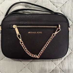 Jet Set MK Saffiano Leather Crossbody bag, only worn once! Authentic ~